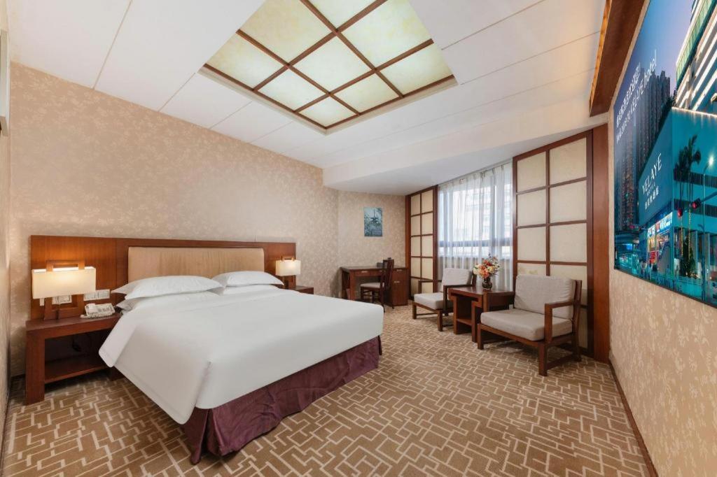 Century Plaza Hotel Shenzhen Exterior photo