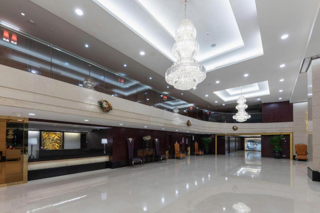 Century Plaza Hotel Shenzhen Exterior photo